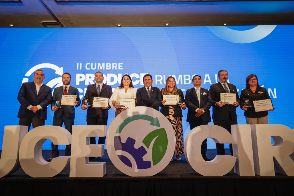 PRODUCE reconoce a empresas peruanas por su compromiso con una Producción Más Limpia